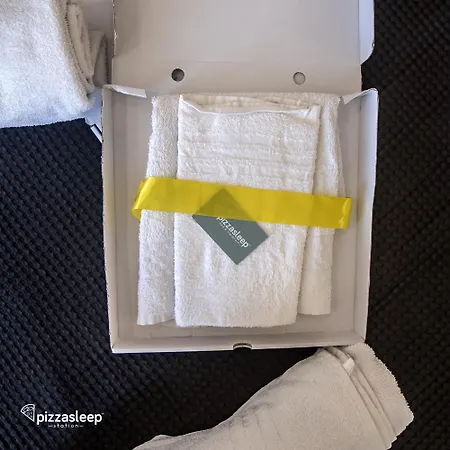Pizzasleep Station * Nápoles