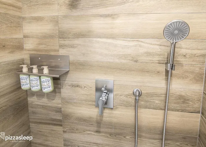 Apartman Pizzasleep Station *